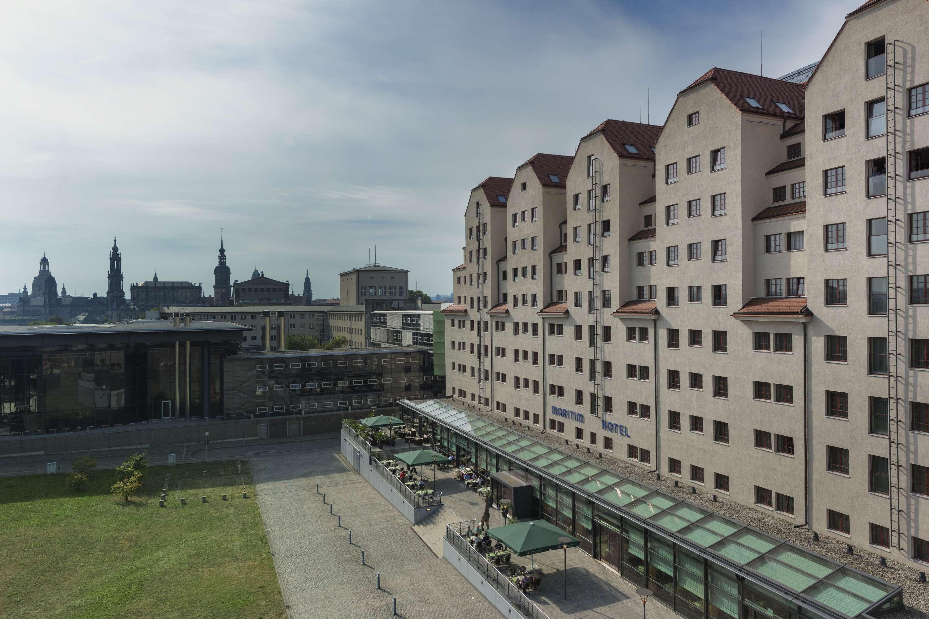 Maritim Hotel Dresden Exterior photo